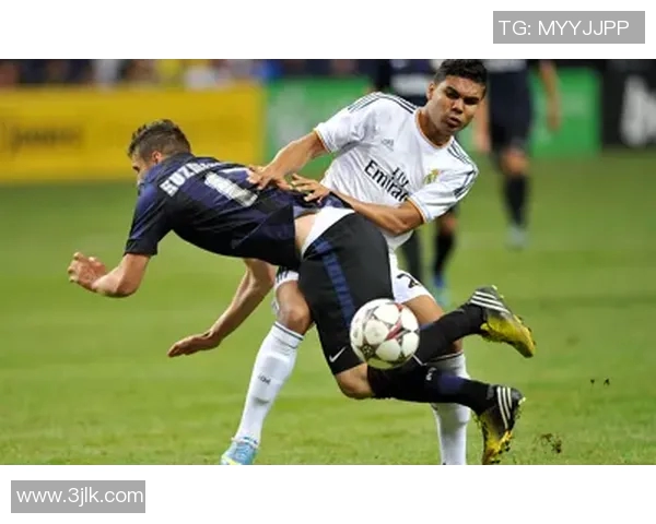 卡塞米罗：从巴西足球新星到欧洲顶级中场的传奇之路